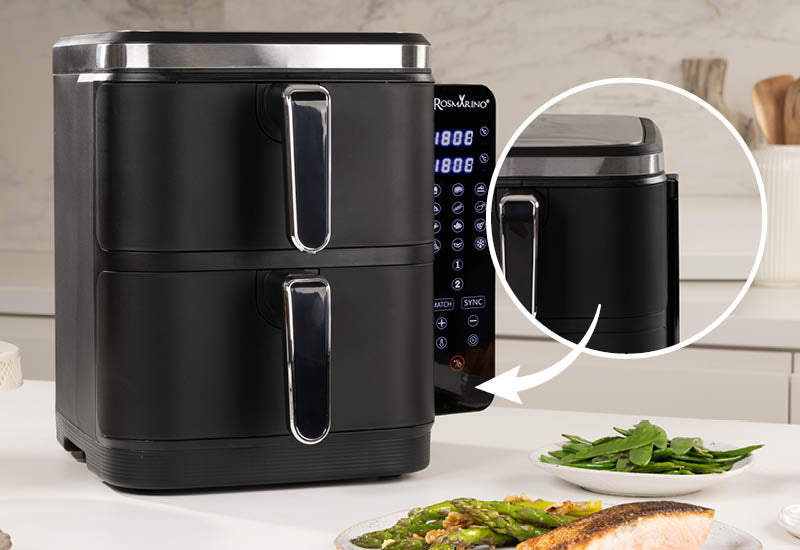 Sklopný ovládací panel s 12 rôznymi funkciami na všestranné použitie.