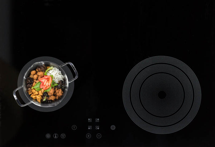 Vhodná na použitie na všetkých typoch varných dosiek vrátane indukcie.