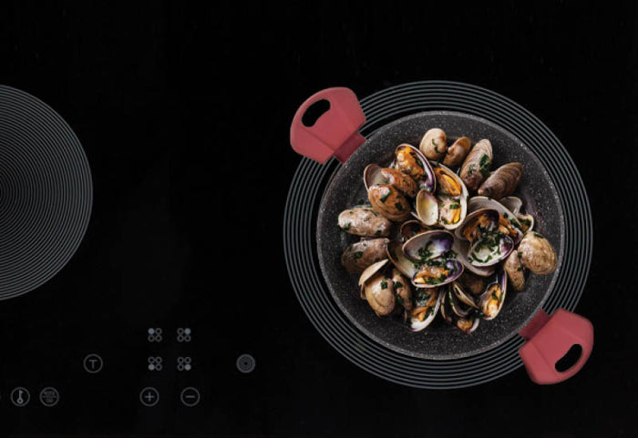 Vhodný na všetky varné dosky vrátane indukčných.