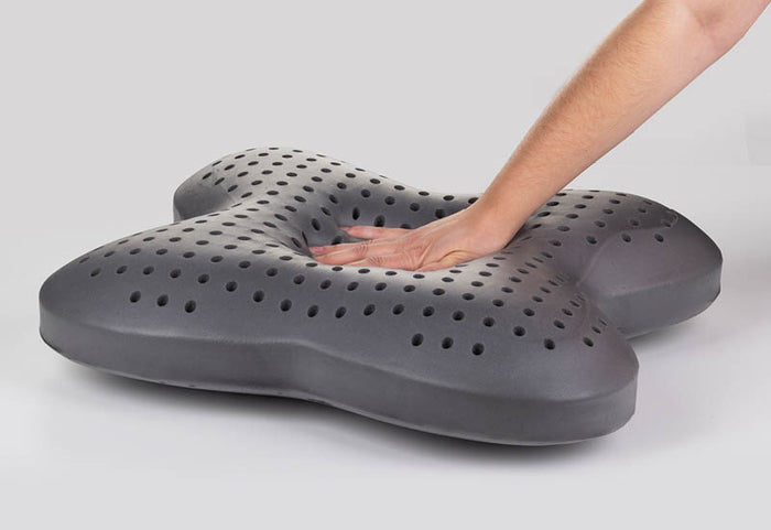 Každá zóna pamäťovej peny MemoTouch poskytuje správnu polohu na spanie.