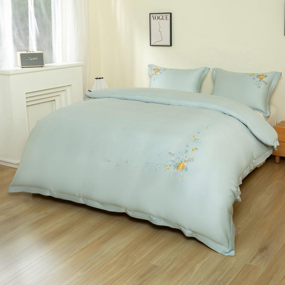 Bavlnená saténová PREMIUM vyšívaná posteľná bielizeň Molly