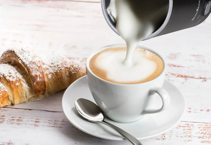 Napenenie bez prilepenia a jednoduché čistenie.