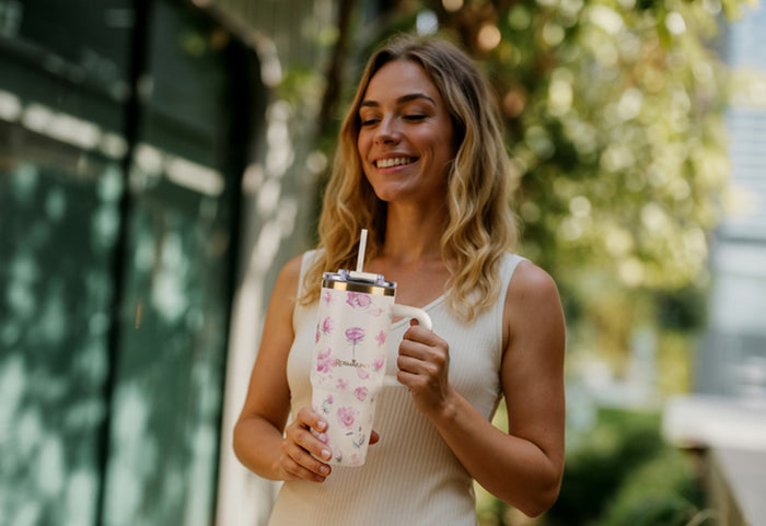 Nadčasová kvetinová elegancia, ktorá pohladí vašu dušu.