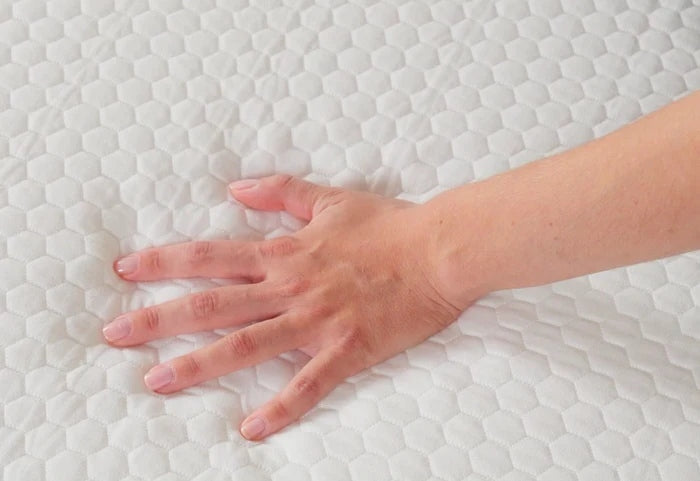 Priedušný poťah pre suchý a svieži spánok.